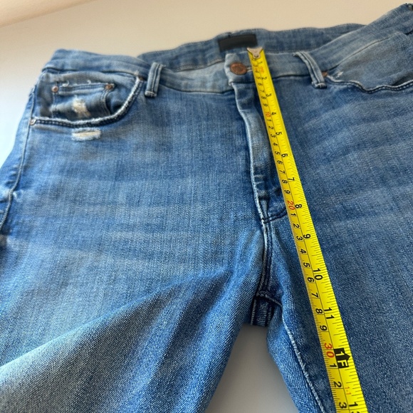 Mother The Looker Ankle Step Fray in Where There's Smoke | Size 31 - Picture 16 of 16